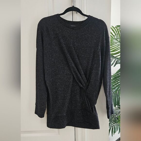 💝Workhall twist long sleeve - Picture 1 of 3